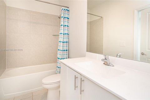 Adosado en alquiler en Homestead, Florida, 3 dormitorios, 123.37 m2 № 1952182 - foto 15