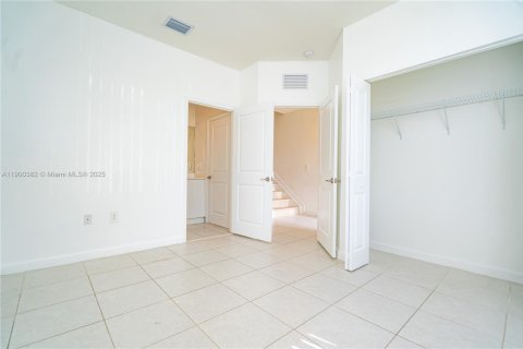 Adosado en alquiler en Homestead, Florida, 3 dormitorios, 123.37 m2 № 1952182 - foto 14