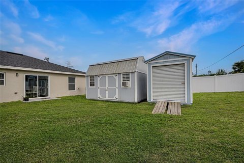 House in Ocala, Florida 3 bedrooms, 127.09 sq.m. № 2166257 - photo 28