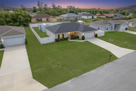 House in Ocala, Florida 3 bedrooms, 127.09 sq.m. № 2166257 - photo 4