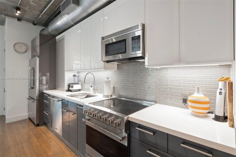 Купить кондоминиум в Майами-Бич, Флорида 2 спальни, 94.2м2, № 1892957 - фото 4