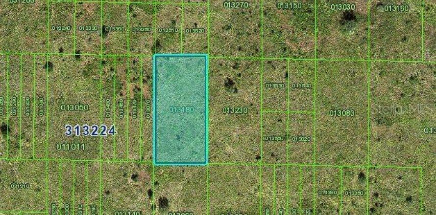 Land in Frostproof, Florida № 2163773