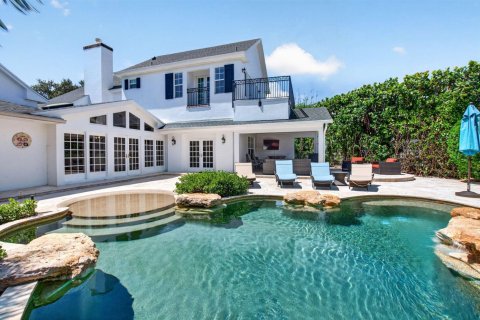 House in Boca Raton, Florida 5 bedrooms, 341.04 sq.m. № 2389864 - photo 19