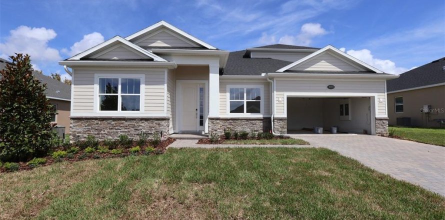 Villa ou maison à Apopka, Floride 5 chambres, 279.26 m2 № 2405369