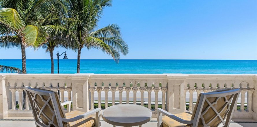 Villa ou maison à Palm Beach, Floride 5 chambres, 810.39 m2 № 2081775