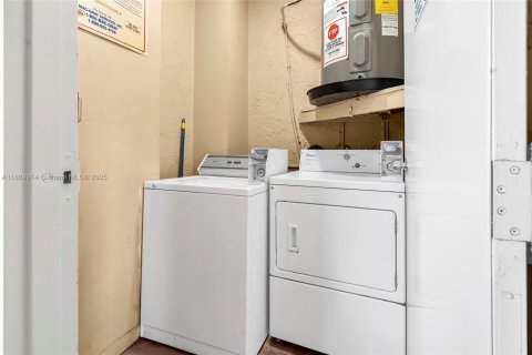 Apartment in Miami, Florida 2 bedrooms № 1944973 - photo 22