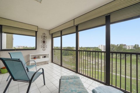 Condo in Lauderhill, Florida, 2 bedrooms № 2190858 - photo 13