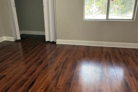 Copropriété à vendre à Tampa, Floride: 2 chambres, 99.78 m2 № 1909084 - photo 12