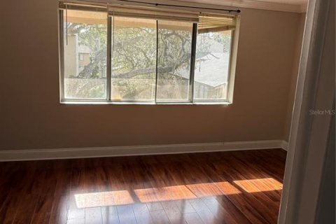 Copropriété à vendre à Tampa, Floride: 2 chambres, 99.78 m2 № 1909084 - photo 14