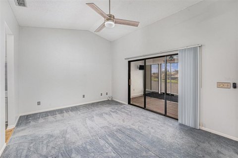 Adosado en venta en Saint Petersburg, Florida, 3 dormitorios, 166.85 m2 № 1826978 - foto 19
