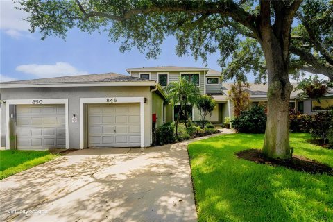 Adosado en venta en Saint Petersburg, Florida, 3 dormitorios, 166.85 m2 № 1826978 - foto 1