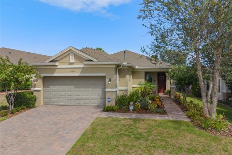 Casa en Clermont, Florida 2 dormitorios, 160.91 m2 № 2227476