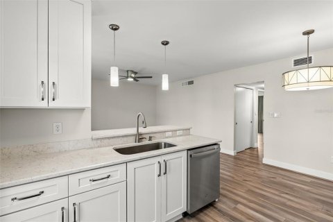 Copropriété à vendre à Maitland, Floride: 2 chambres, 75.81 m2 № 2284479 - photo 14