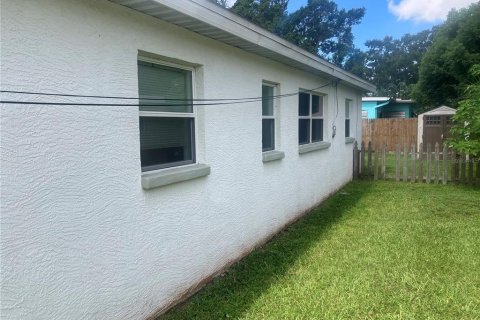 House in Clearwater, Florida 3 bedrooms, 120.87 sq.m. № 1855579 - photo 10