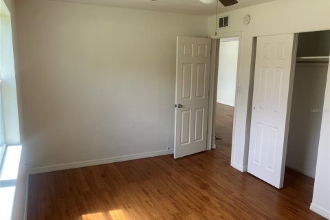 House in Clearwater, Florida 3 bedrooms, 120.87 sq.m. № 1855579 - photo 7