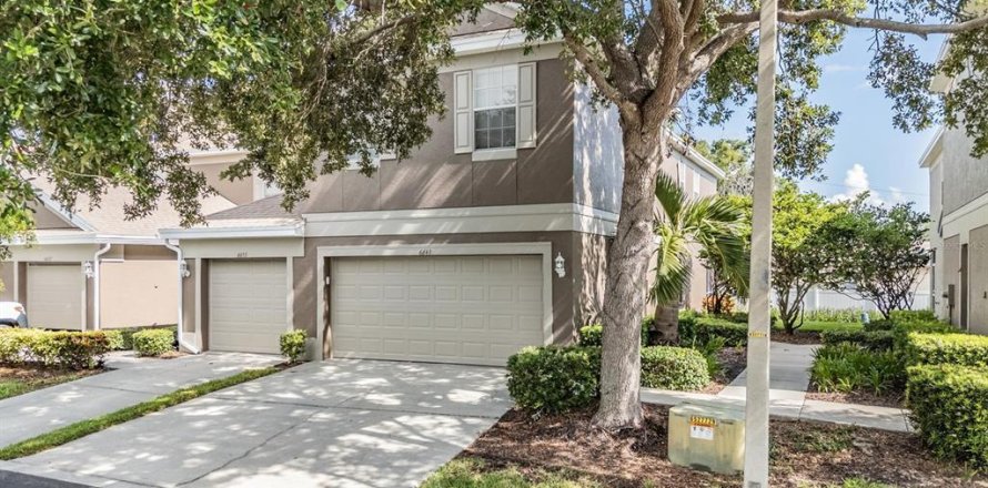 Adosado en Pinellas Park, Florida 2 dormitorios, 161.65 m2 № 1900557