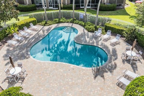 Adosado en alquiler en Pinellas Park, Florida, 2 dormitorios, 161.65 m2 № 1900557 - foto 3