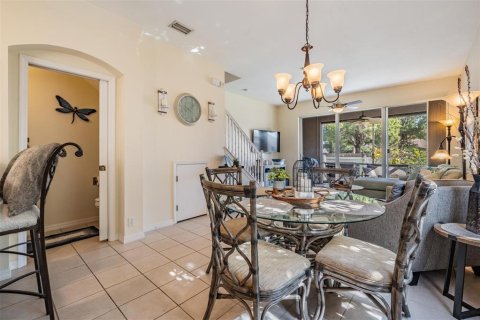 Adosado en alquiler en Pinellas Park, Florida, 2 dormitorios, 161.65 m2 № 1900557 - foto 9