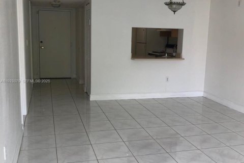 Copropriété à louer à Miami, Floride: 1 chambre № 1983564 - photo 15