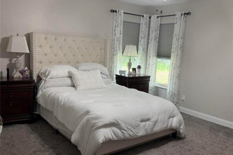 Villa ou maison à vendre à Summerfield, Floride: 4 chambres, 222.97 m2 № 2433104 - photo 9