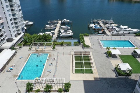 Copropriété à louer à Aventura, Floride: 1 chambre, 145.39 m2 № 1923383 - photo 11