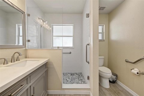 Villa ou maison à vendre à Tampa, Floride: 4 chambres, 154.68 m2 № 2424194 - photo 18