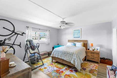 Condo in Fort Lauderdale, Florida, 1 bedroom № 2183239 - photo 12