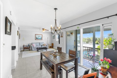 Condo in Fort Lauderdale, Florida, 1 bedroom № 2183239 - photo 20