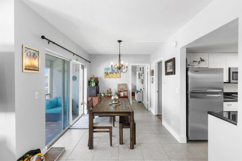 Condo in Fort Lauderdale, Florida, 1 bedroom № 2183239 - photo 22