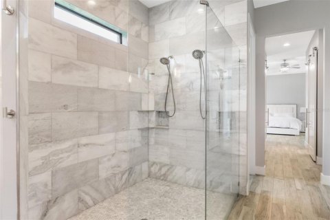 Villa ou maison à vendre à Oviedo, Floride: 4 chambres, 261.98 m2 № 1844378 - photo 6