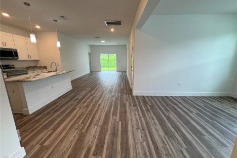 House in Ocala, Florida 4 bedrooms, 166.95 sq.m. № 1823290 - photo 8