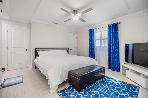 House in Clearwater, Florida 4 bedrooms, 245.91 sq.m. № 1677191 - photo 16