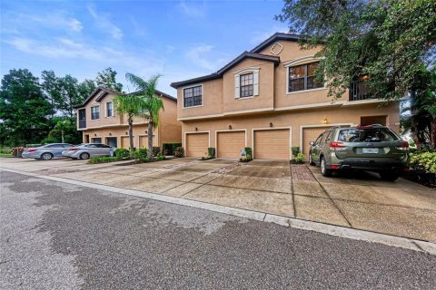 Condo in Sarasota, Florida, 3 bedrooms  № 1876838 - photo 2