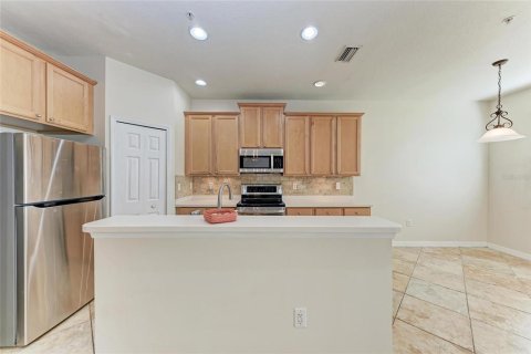 Condo in Sarasota, Florida, 3 bedrooms  № 1876838 - photo 10