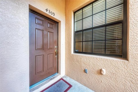 Condo in Sarasota, Florida, 3 bedrooms  № 1876838 - photo 3
