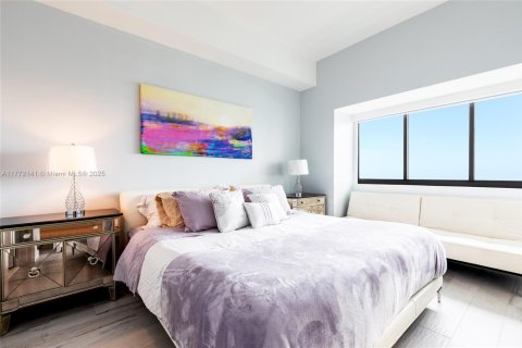 Copropriété à vendre à Miami, Floride: 2 chambres, 110.18 m2 № 1865528 - photo 14