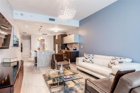 Copropriété à vendre à Miami, Floride: 2 chambres, 110.18 m2 № 1865528 - photo 5