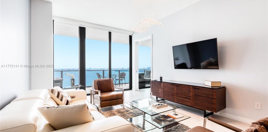 Condominio en Miami, Florida, 2 dormitorios № 1865528
