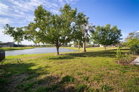 Casa en venta en Apollo Beach, Florida, 3 dormitorios, 191.29 m2 № 1612714 - foto 3