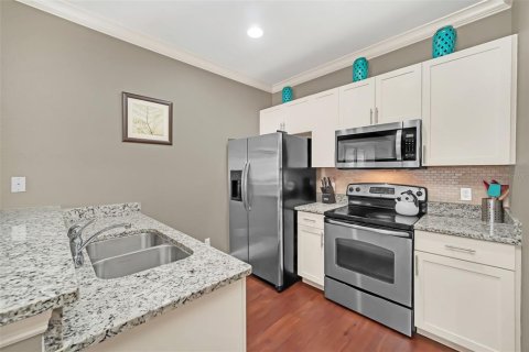 Adosado en venta en Kissimmee, Florida, 3 dormitorios, 120.77 m2 № 1540888 - foto 2