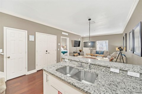Adosado en venta en Kissimmee, Florida, 3 dormitorios, 120.77 m2 № 1540888 - foto 19
