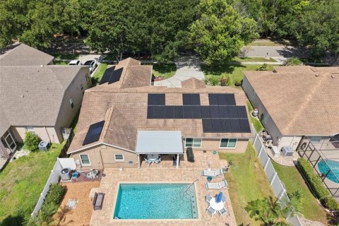 House in Valrico, Florida 4 bedrooms, 189.06 sq.m. № 2235419 - photo 2