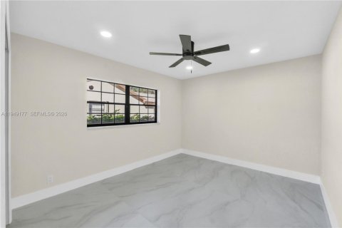 Casa en venta en Coral Springs, Florida, 4 dormitorios, 245.73 m2 № 2007478 - foto 24