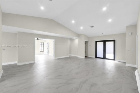 Casa en venta en Coral Springs, Florida, 4 dormitorios, 245.73 m2 № 2007478 - foto 17