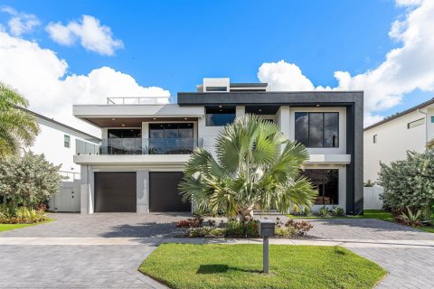 Casa en venta en Boca Raton, Florida, 6 dormitorios, 456.71 m2 № 2081886 - foto 2