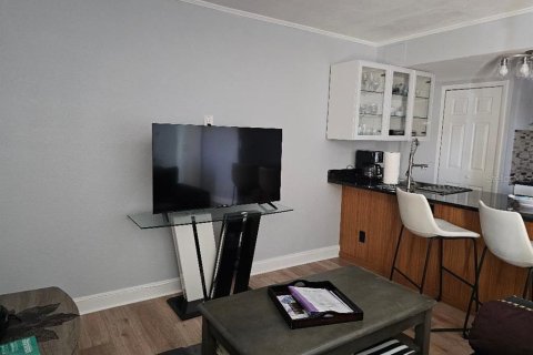 Copropriété à louer à Treasure Island, Floride: 1 chambre, 37.16 m2 № 2418650 - photo 8