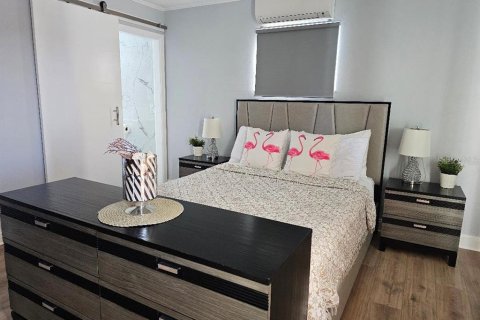 Copropriété à louer à Treasure Island, Floride: 1 chambre, 37.16 m2 № 2418650 - photo 9