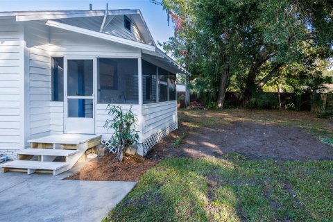 House in Sarasota, Florida 2 bedrooms, 101.45 sq.m. № 1742793 - photo 30
