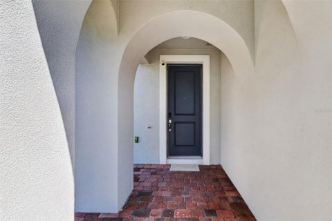 Villa ou maison à vendre à Poinciana, Floride: 2 chambres, 158.21 m2 № 2339666 - photo 4