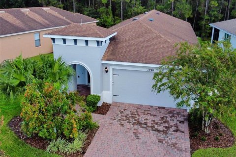 Villa ou maison à vendre à Poinciana, Floride: 2 chambres, 158.21 m2 № 2339666 - photo 2